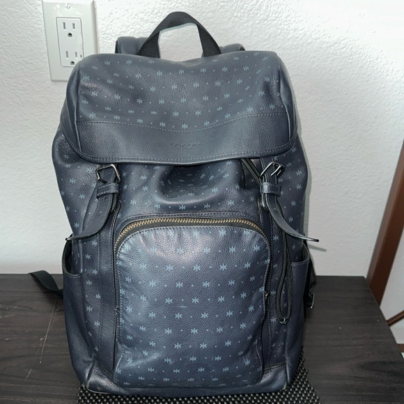 HENRY BACKPACK STAR DOT PRINT LEATHER
COACH F59306 MIDNIGHT-NAVY/BLUE-STAR-DOT - Picture 1 of 7